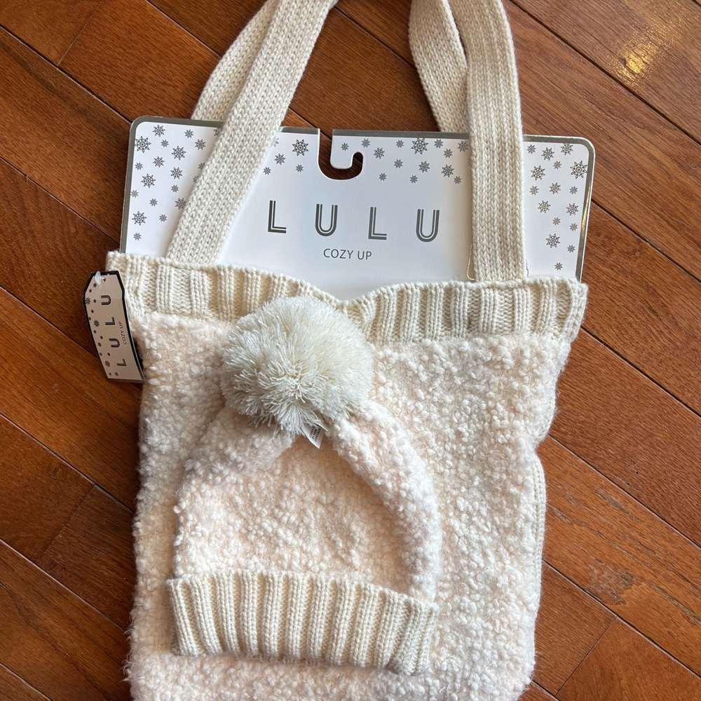 Lulu Cream Knit Pom-Pom Hat and Tote Bag Set